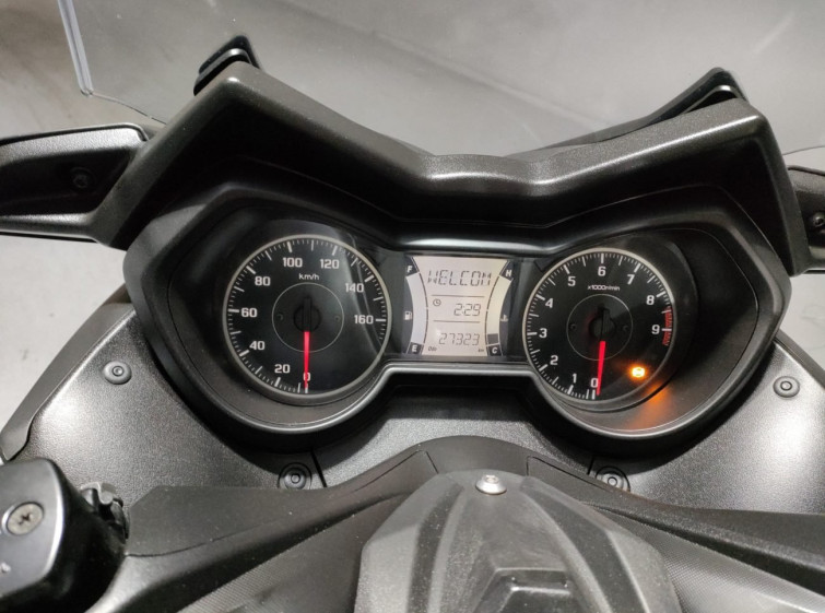 Мотоцикл Yamaha X-MAX250 с пробегом 27323 km