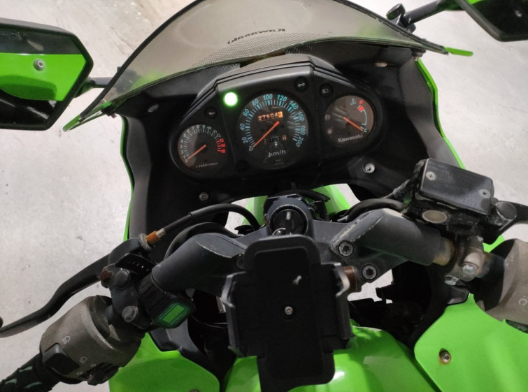 Мотоцикл Kawasaki NINJA250R с пробегом 27504 km