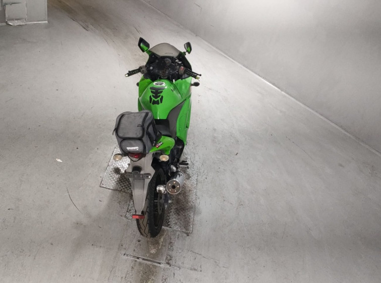 Мотоцикл Kawasaki NINJA250R с пробегом 27504 km