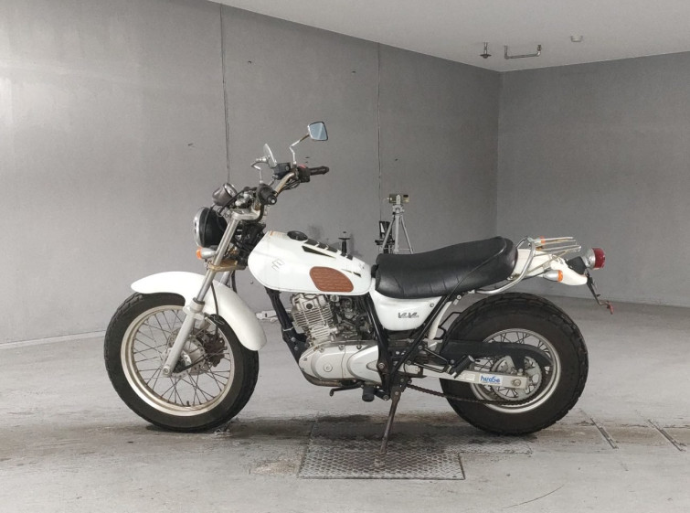 Мотоцикл Suzuki VAN VAN 200 с пробегом 30405 km