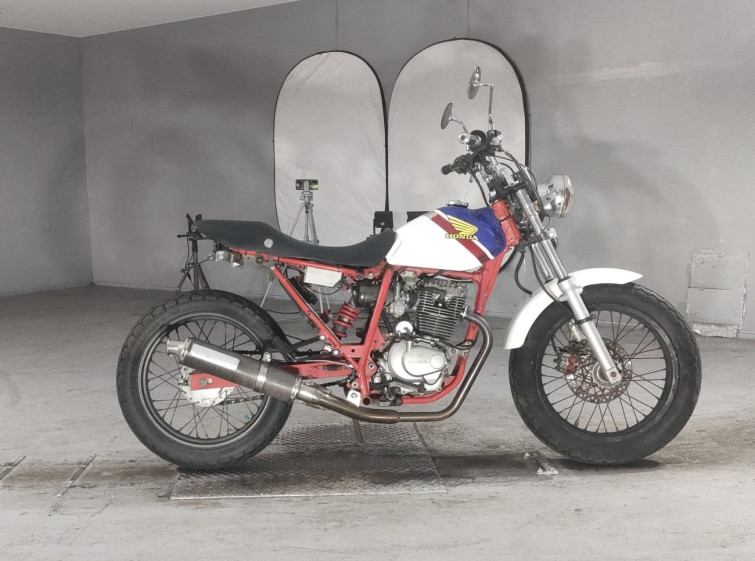 Мотоцикл Honda FTR223 с пробегом 2245 km