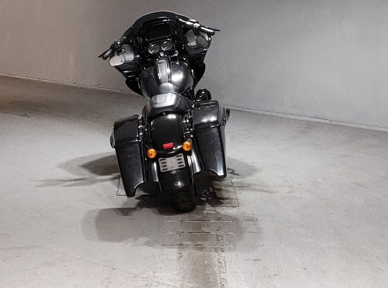 Мотоцикл HD SOFTAIL FXDRS1870 с пробегом 5707 km