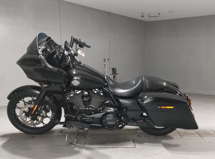 Мотоцикл HD SOFTAIL FXDRS1870 с пробегом 5707 km