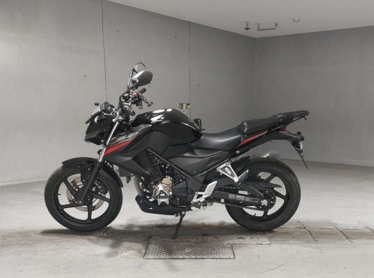 Мотоцикл Honda CB250F с пробегом 13817 km