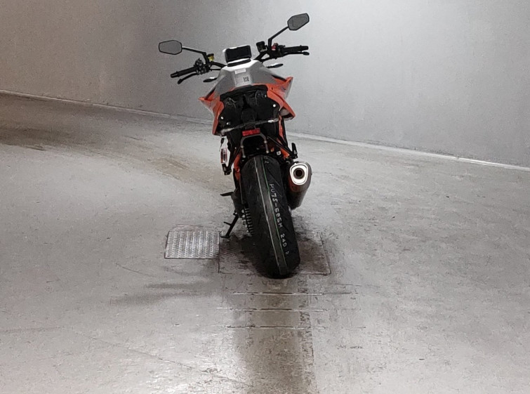 Мотоцикл KTM 1290 SUPERDUKE R с пробегом 1 km