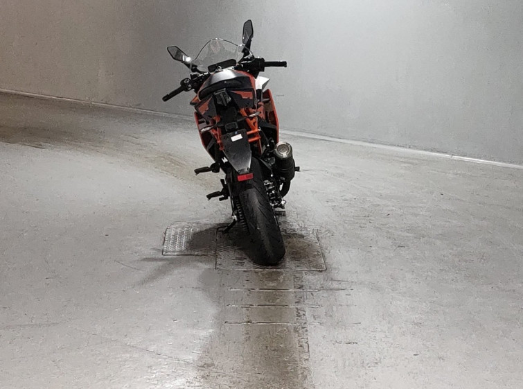 Мотоцикл KTM RC 390