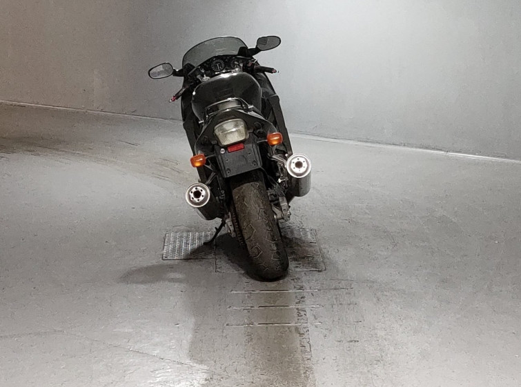 Мотоцикл Honda CBR1100XX BLACKBIRD с пробегом 34890 km