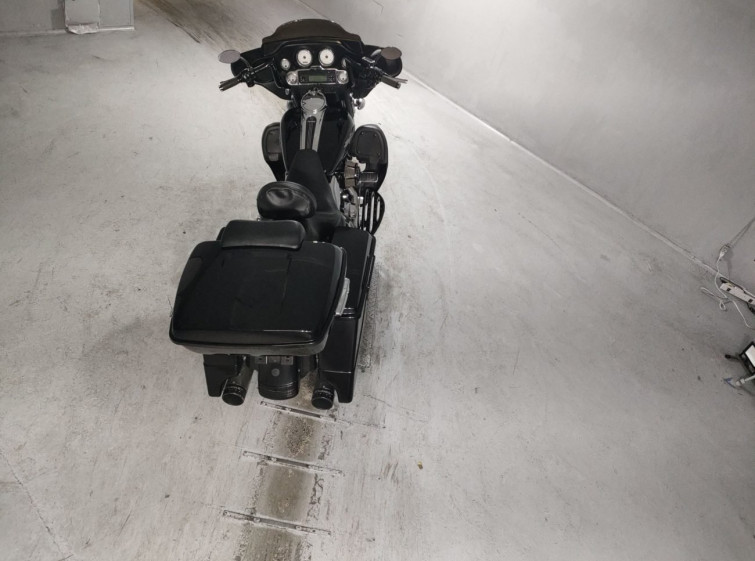 Мотоцикл HD SREET GLIDE FLHX1580 с пробегом 62024 km