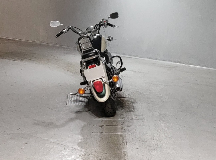 Мотоцикл Yamaha DRAGSTAR XVS400 CLASSIC с пробегом 29936 km