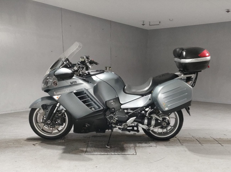 Мотоцикл Kawasaki GTR1400 CONCOURS з пробігом 88714 km