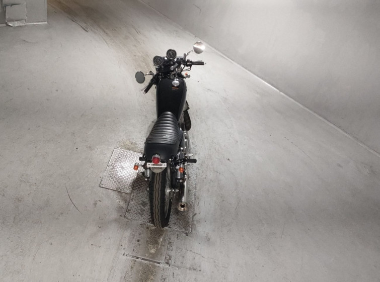 Мотоцикл Yamaha SR400 с пробегом 9143 km