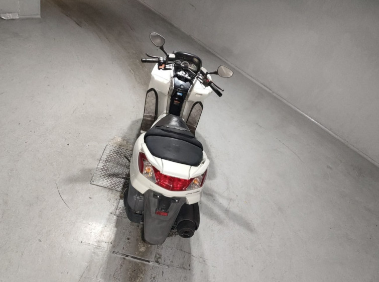 Мотоцикл Yamaha MAJESTY 250 с пробегом 49254 km