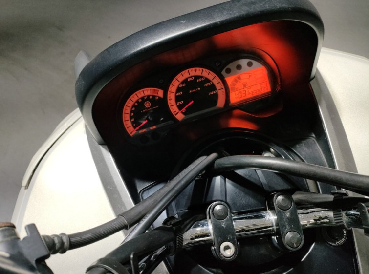 Мотоцикл Yamaha MAJESTY 250 с пробегом 49254 km