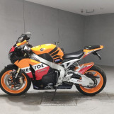 Мотоцикл Honda CBR1000RR з пробігом 9888 km