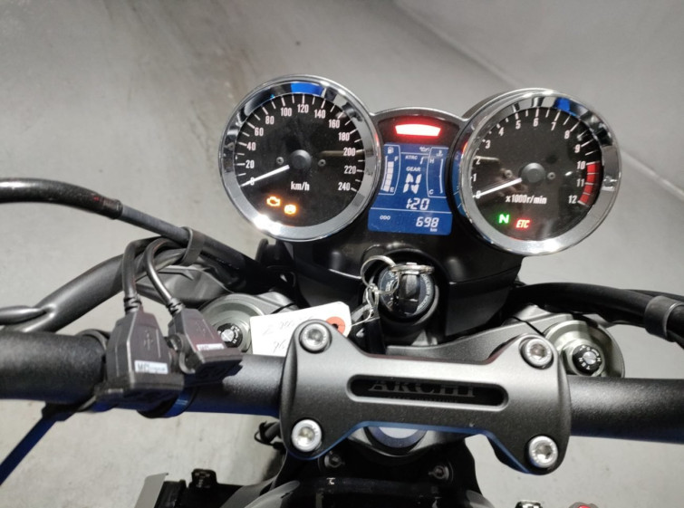 Мотоцикл Kawasaki Z900RS с пробегом 698 km