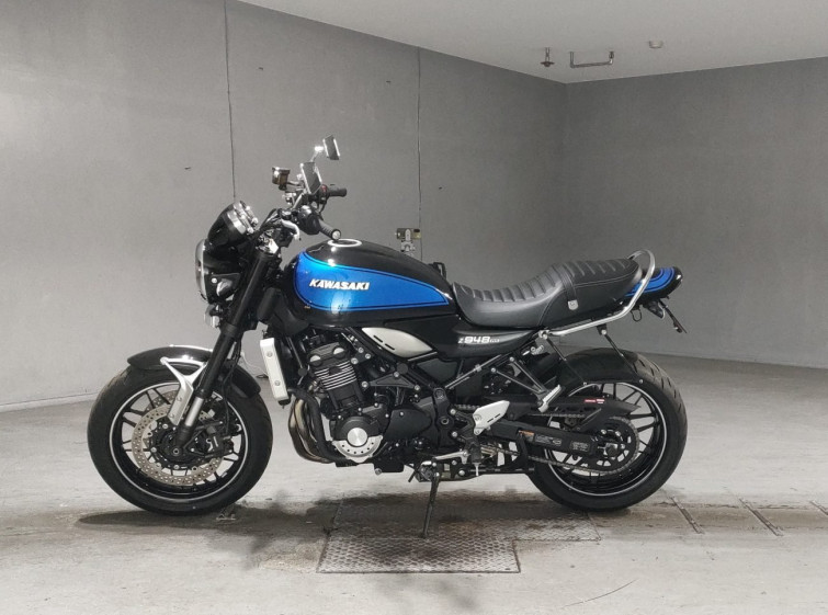 Мотоцикл Kawasaki Z900RS с пробегом 698 km