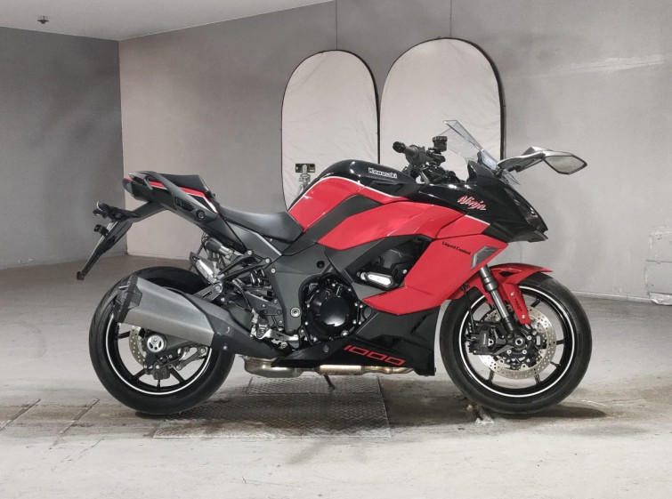 Мотоцикл Kawasaki NINJA1000SX с пробегом 6887 km