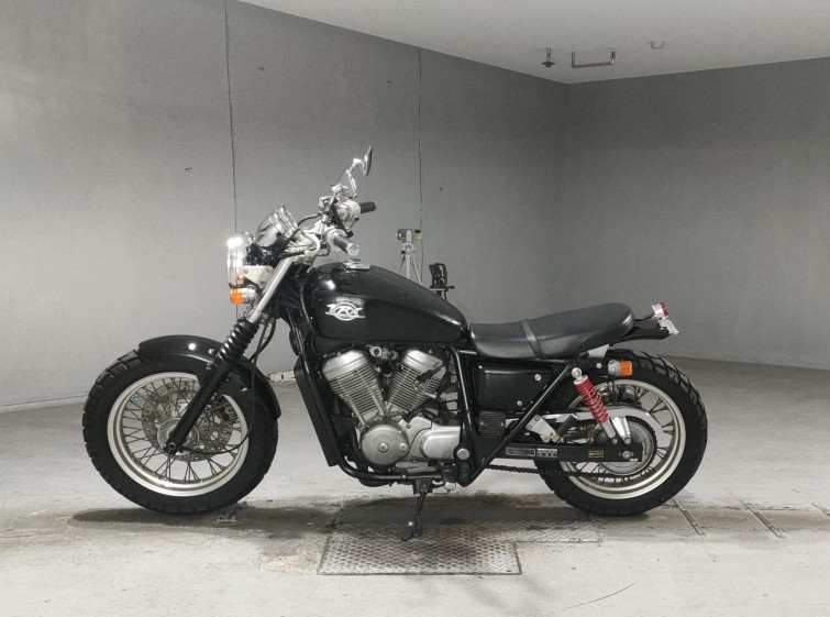 Мотоцикл Honda VRX400 с пробегом 18337 km
