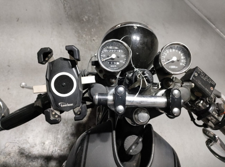 Мотоцикл Yamaha SR400 с пробегом 3501 km