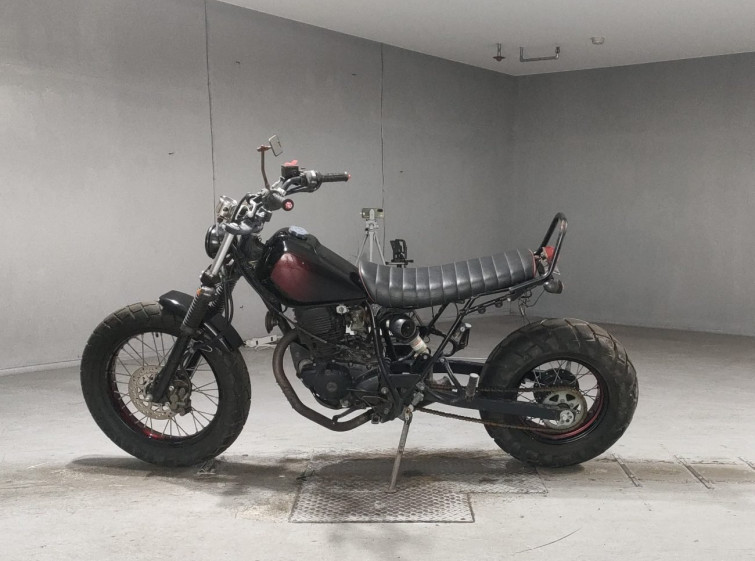 Мотоцикл Yamaha TW225 з пробігом 5191 km