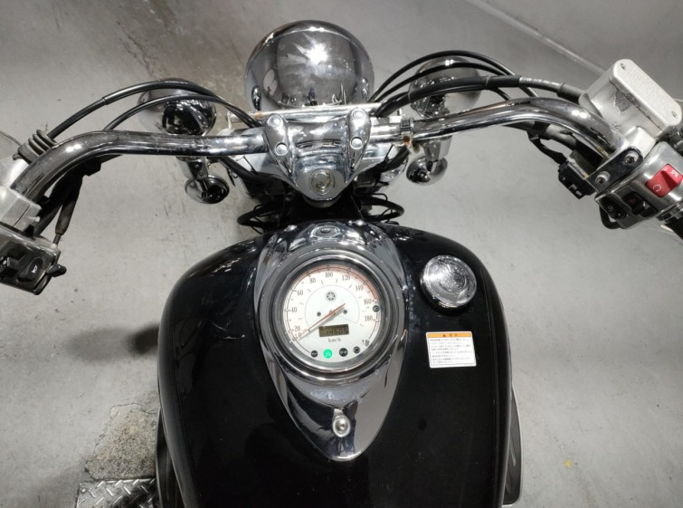 Мотоцикл Yamaha DRAGSTAR XVS1100 CLASSIC с пробегом 14605 km