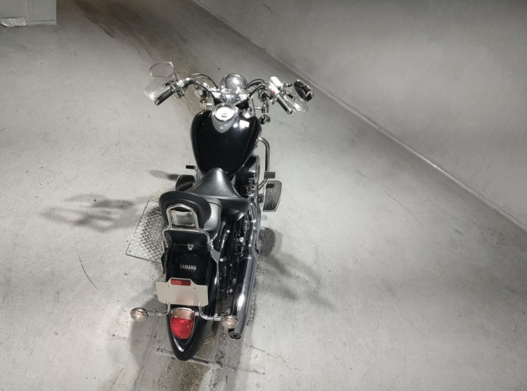 Мотоцикл Yamaha DRAGSTAR XVS1100 CLASSIC с пробегом 14605 km