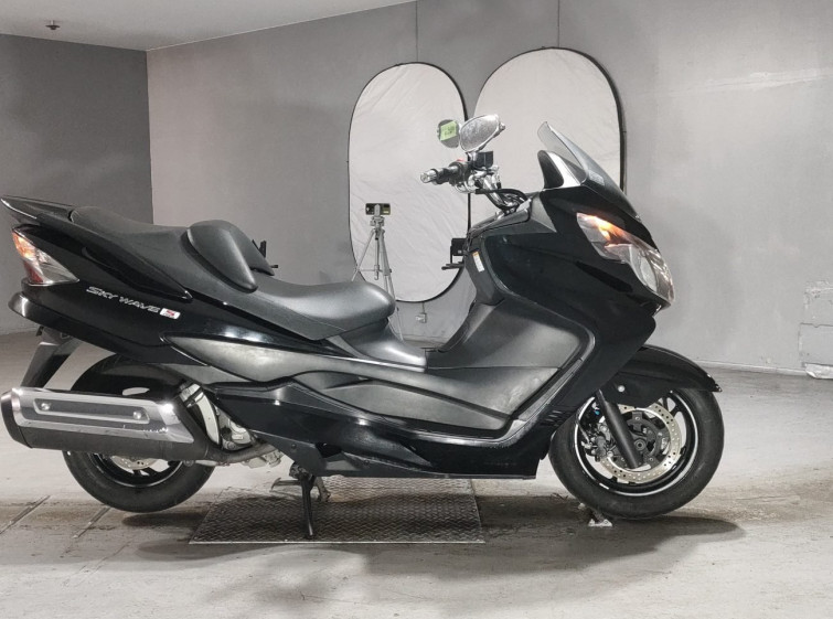 Мотоцикл Suzuki SKYWAVE 400S з пробігом 26780 km