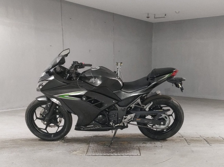 Мотоцикл Kawasaki NINJA250 з пробігом 37211 km