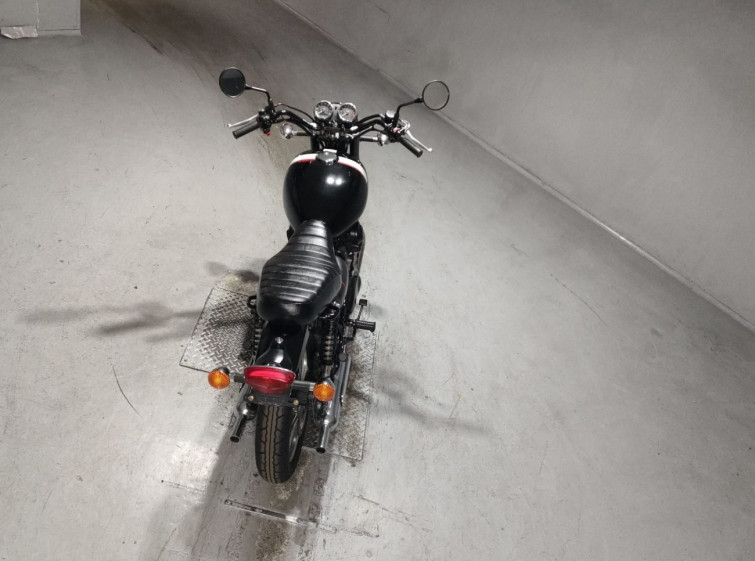 Мотоцикл Kawasaki W800 с пробегом 3399 km