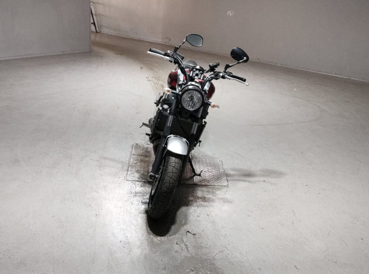 Мотоцикл Yamaha XSR700 с пробегом 4817 km