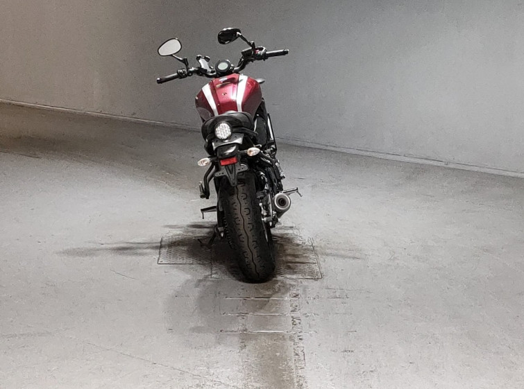 Мотоцикл Yamaha XSR700 с пробегом 4817 km