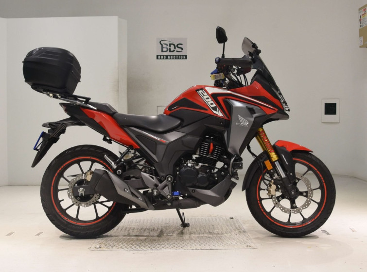 Мотоцикл Honda CB200XA с пробегом 10822 km