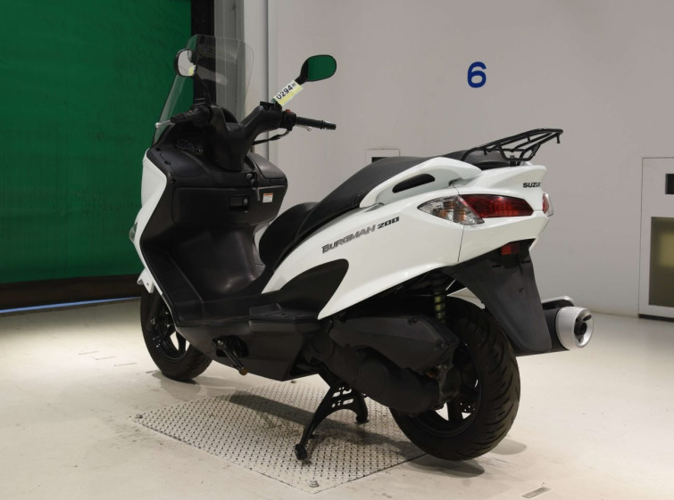 Мотоцикл Suzuki BURGMAN200 с пробегом 16311 km