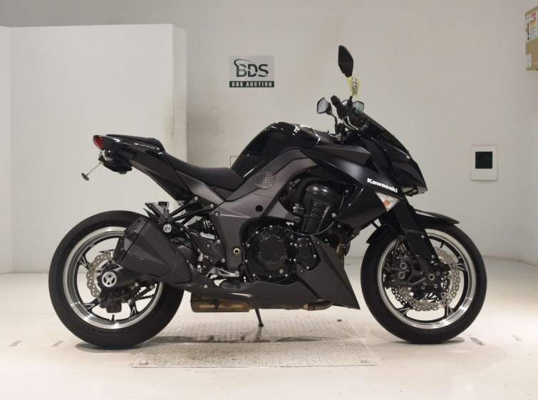 Мотоцикл Kawasaki Z1000 с пробегом 43486 km