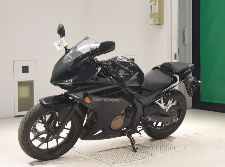 Мотоцикл Honda CBR400R с пробегом 54881 km