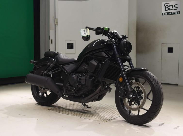 Мотоцикл Honda REBEL CMX1100DCT з пробігом 2877 km