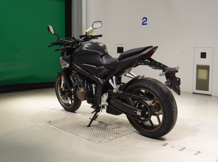 Мотоцикл Honda CB650R с пробегом 4606 km