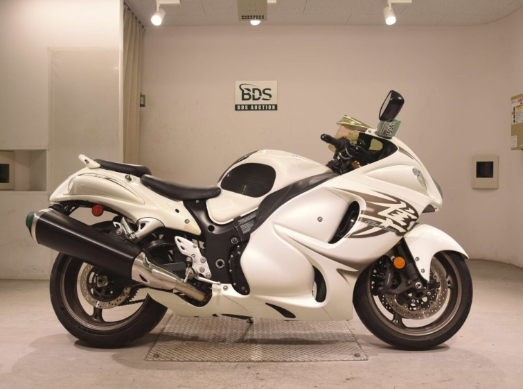 Мотоцикл Suzuki GSX1300R HAYABUSA с пробегом 11756 km