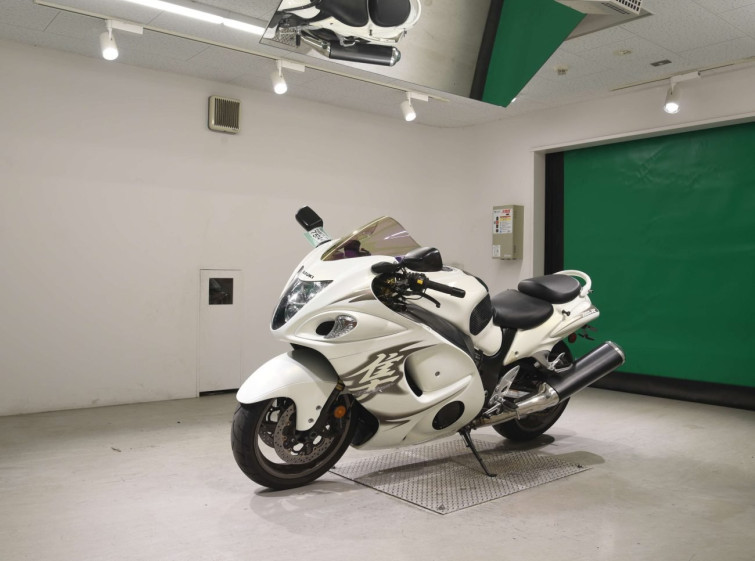 Мотоцикл Suzuki GSX1300R HAYABUSA с пробегом 11756 km
