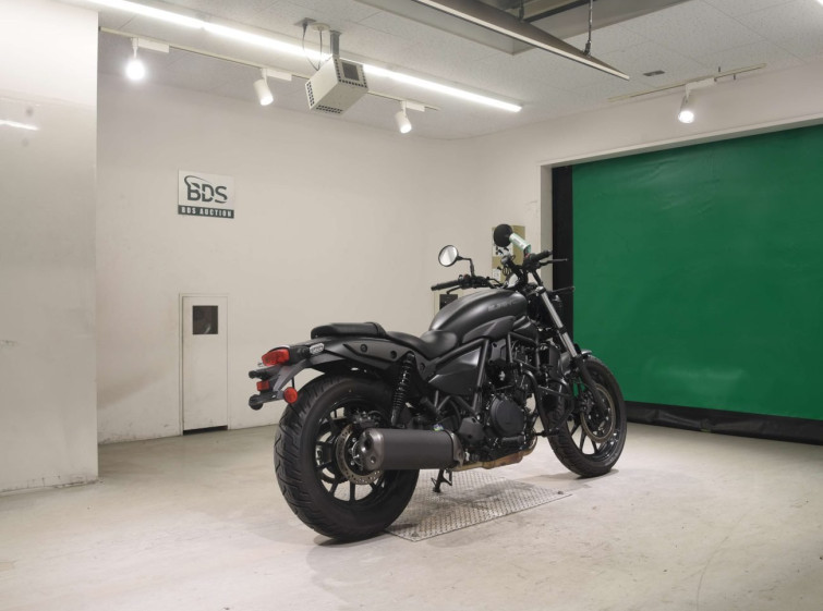 Мотоцикл Kawasaki ELIMINATOR400-3 с пробегом 1751 km