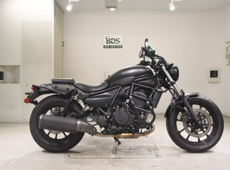 Мотоцикл Kawasaki ELIMINATOR400-3 с пробегом 1751 km