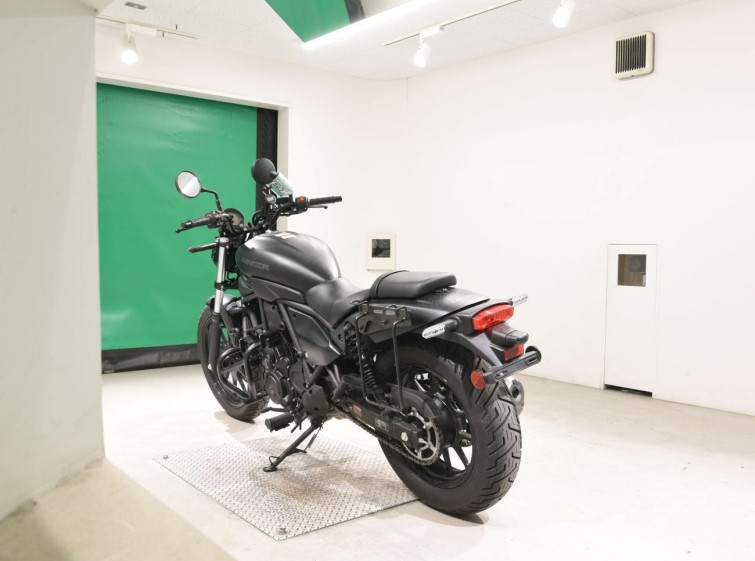 Мотоцикл Kawasaki ELIMINATOR400-3 с пробегом 1751 km