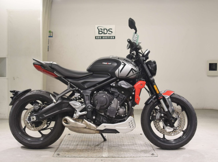 Мотоцикл Triumph TRIDENT660 з пробігом 1554 km