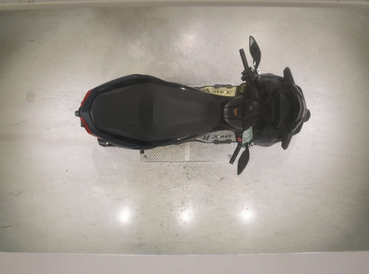 Мотоцикл Yamaha X-MAX250-2 с пробегом 9746 km