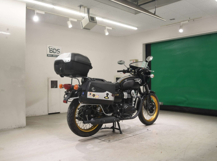 Мотоцикл Kawasaki W800 с пробегом 21825 km