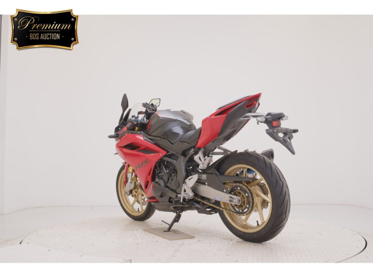 Мотоцикл Honda CBR250RR с пробегом 12065 km