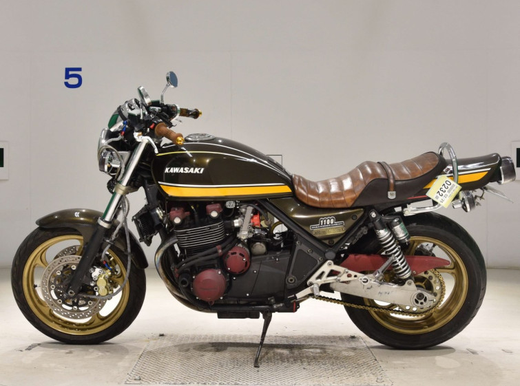 Мотоцикл Kawasaki ZEPHYR1100 с пробегом 31221 km