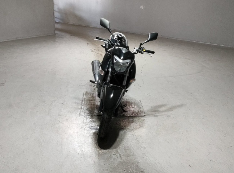 Мотоцикл Suzuki GSR250 с пробегом 8056 km
