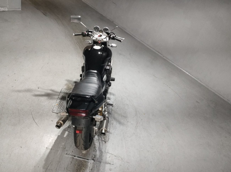 Мотоцикл Yamaha XJR1300 с пробегом 27652 km