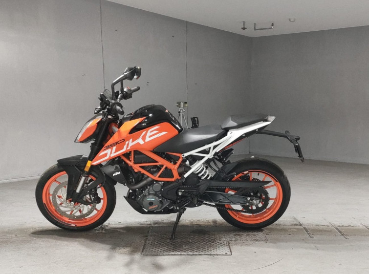 Мотоцикл KTM 390 DUKE з пробігом 7128 km